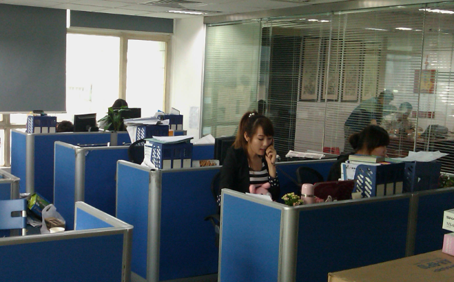 上海斑道话科技系统运维服务选购指南：企业如何选择